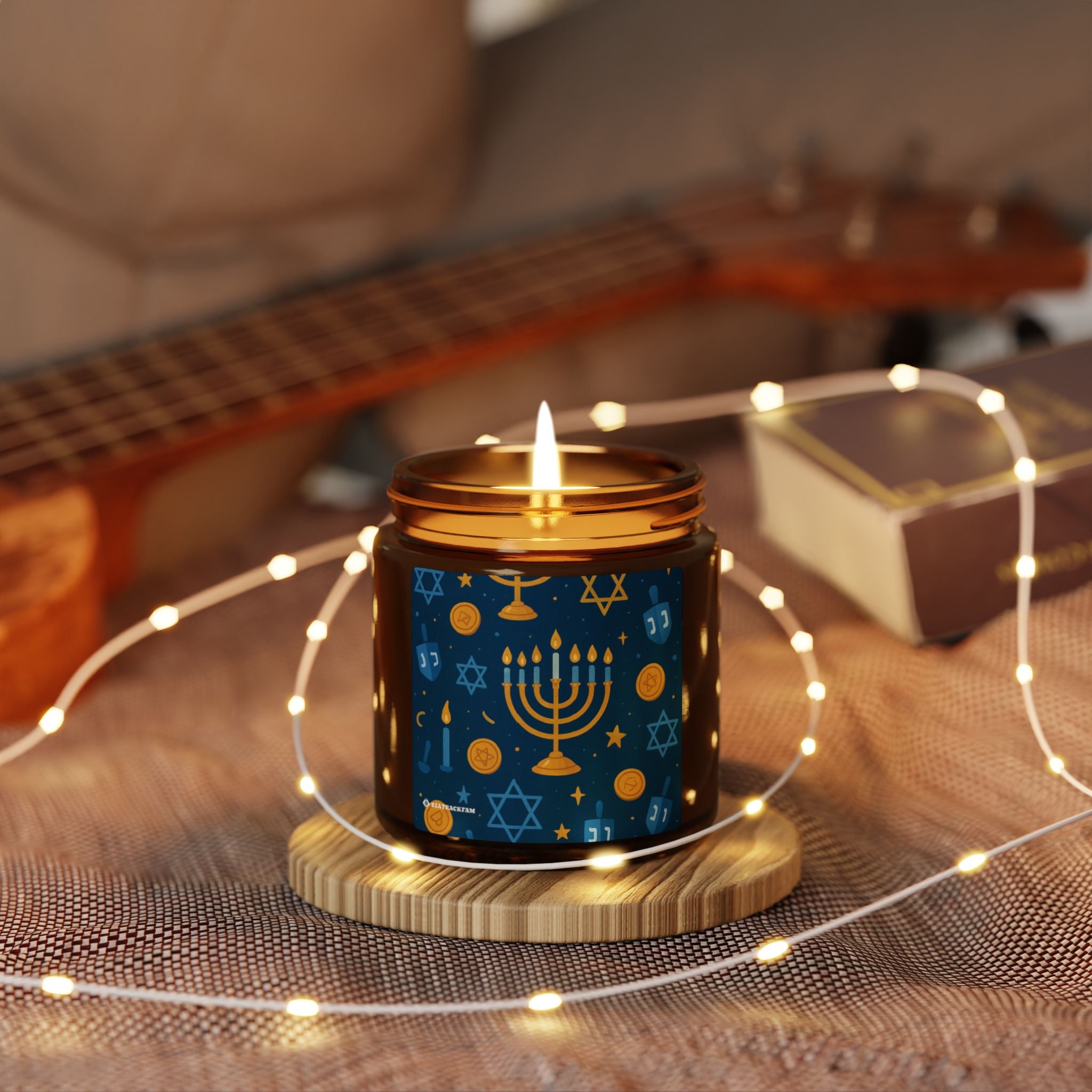 Multi-Size Amber Scented Soy Candle - Holiday Collection (Chanukah)
